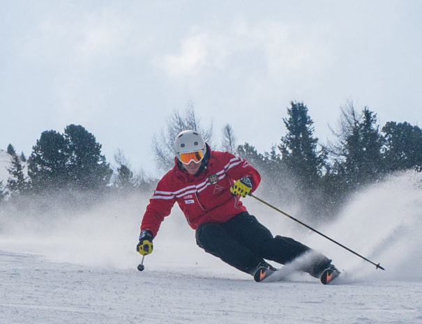 skiing in Bormio header 3 scuola sci Sertorelli