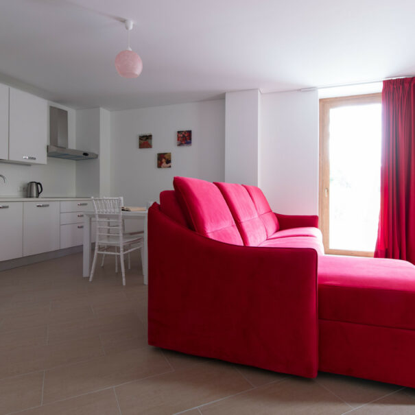 villa-tola-appartamento-rosso-foto-15